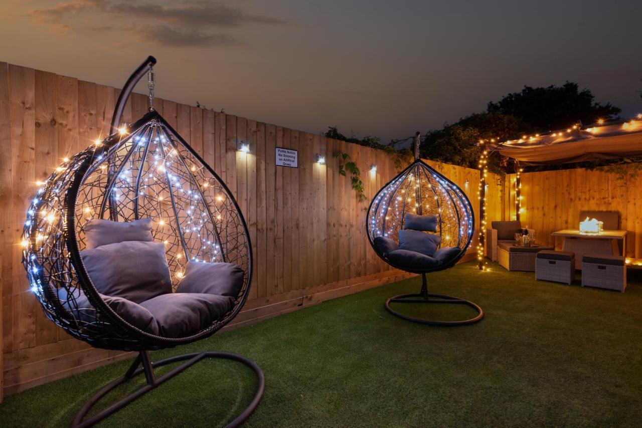Exquisite Cardiff Apartments- With Garden Lounge & Games Room Esterno foto