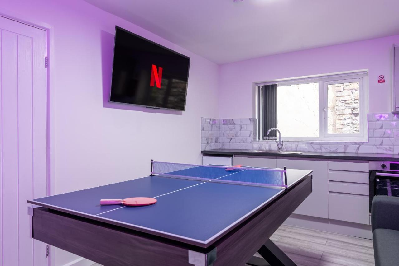 Exquisite Cardiff Apartments- With Garden Lounge & Games Room Esterno foto