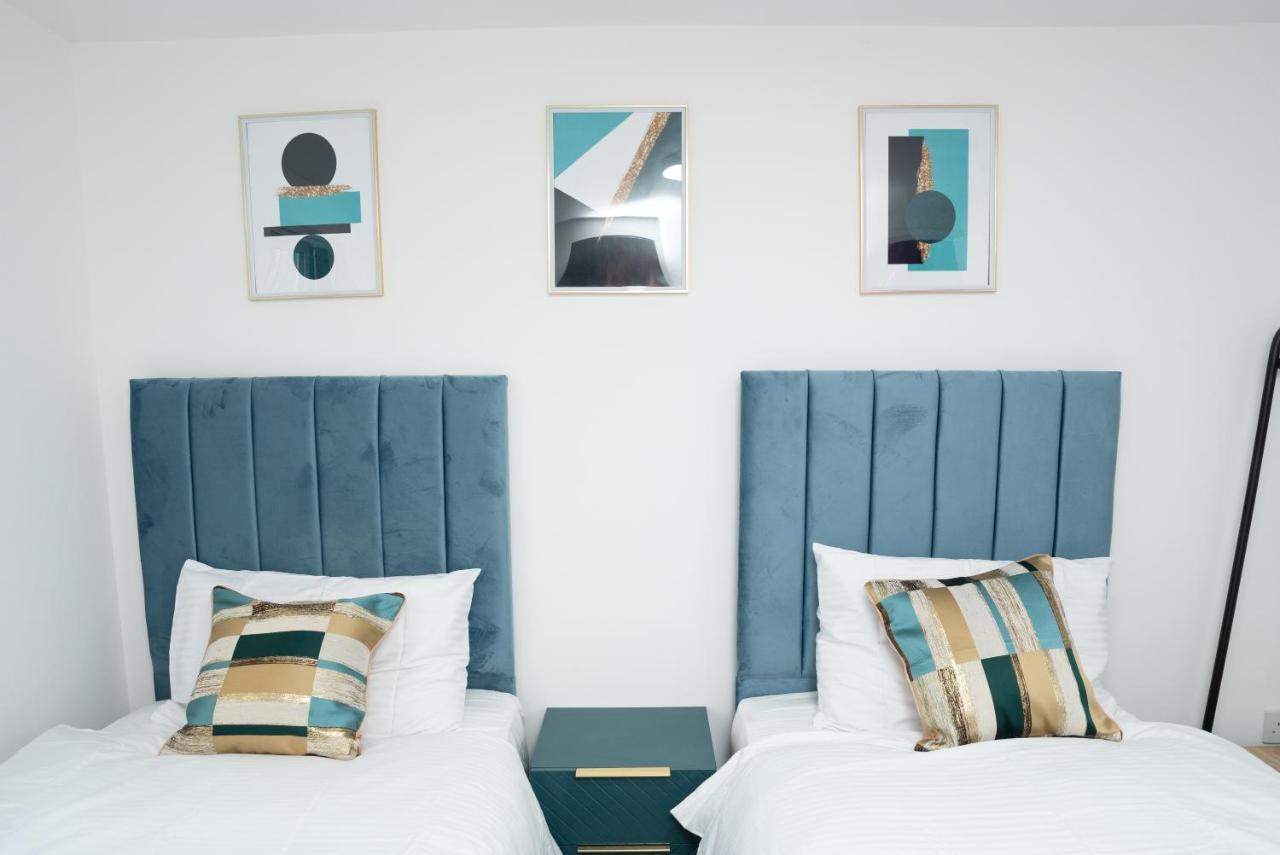 Exquisite Cardiff Apartments- With Garden Lounge & Games Room Esterno foto