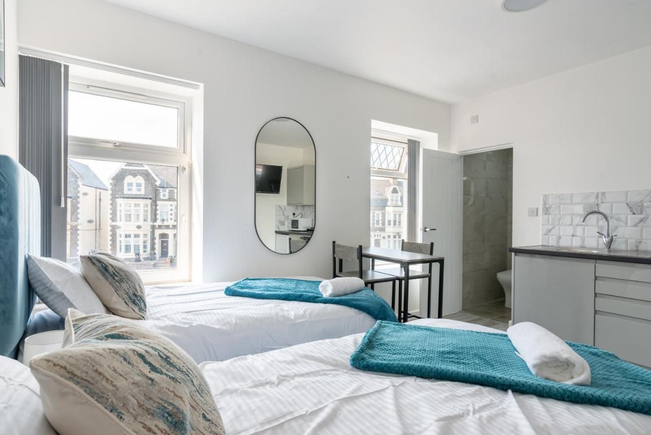 Exquisite Cardiff Apartments- With Garden Lounge & Games Room Esterno foto